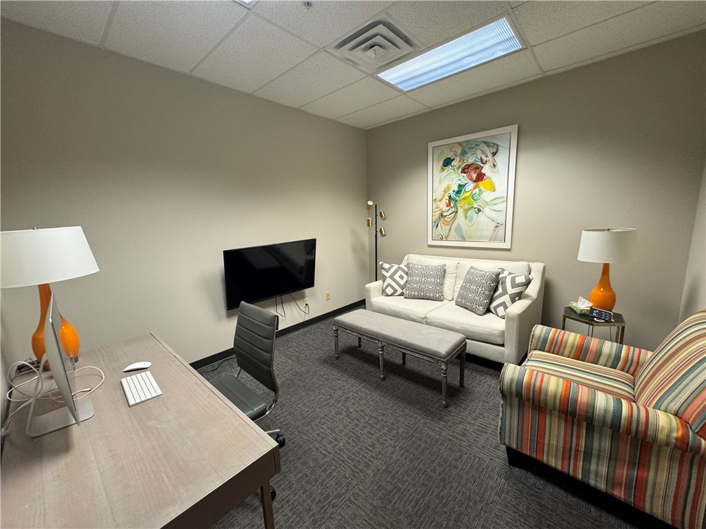 Dunn & Davis Add Bentonville - Commercial Lease