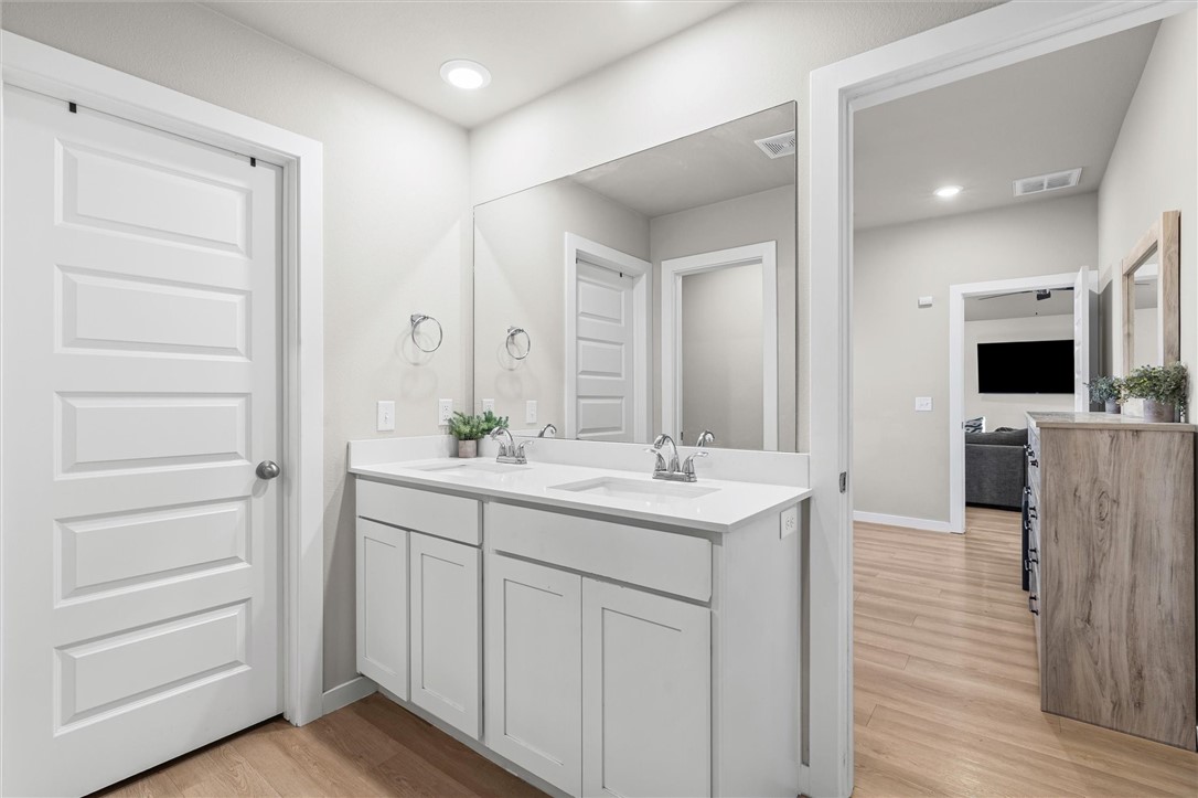 Cottonwood Place Sub Rogers - Residential