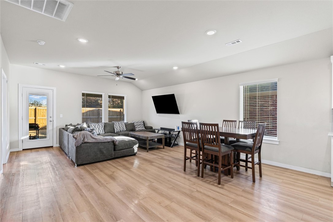 Cottonwood Place Sub Rogers - Residential