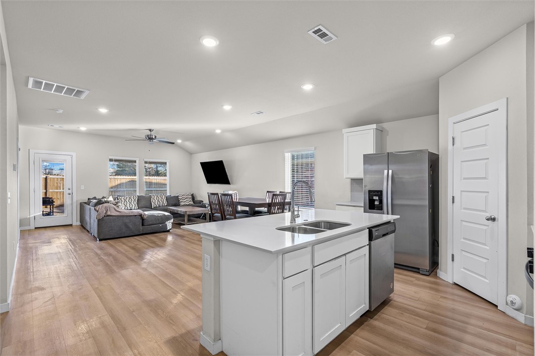 Cottonwood Place Sub Rogers - Residential