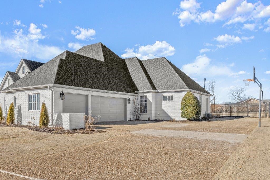 Pinnacle Sub Ph 1, The Rogers - Residential