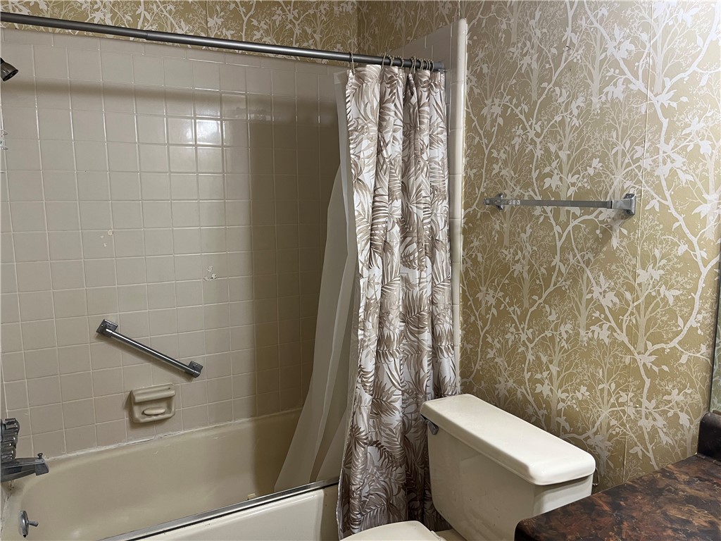 D Barger M White Rep - Residential