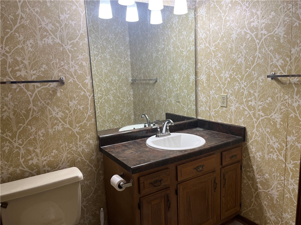 D Barger M White Rep - Residential