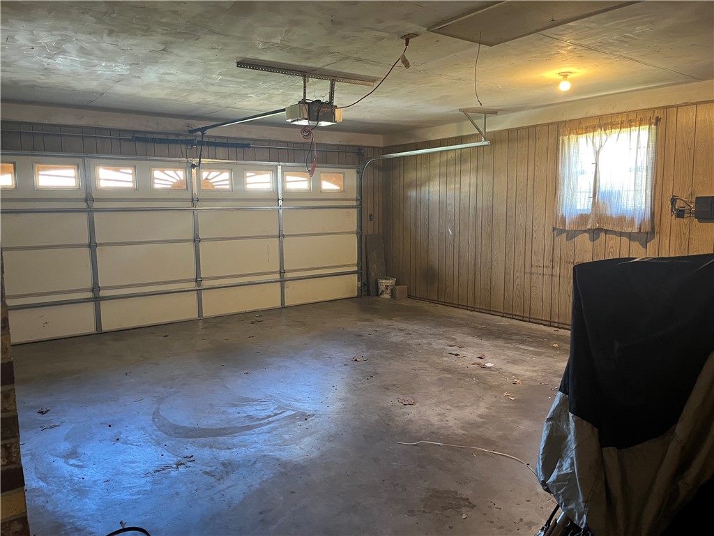 D Barger M White Rep - Residential