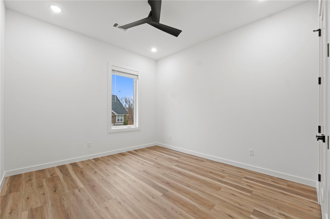 Lincoln Sub Bvv - Residential