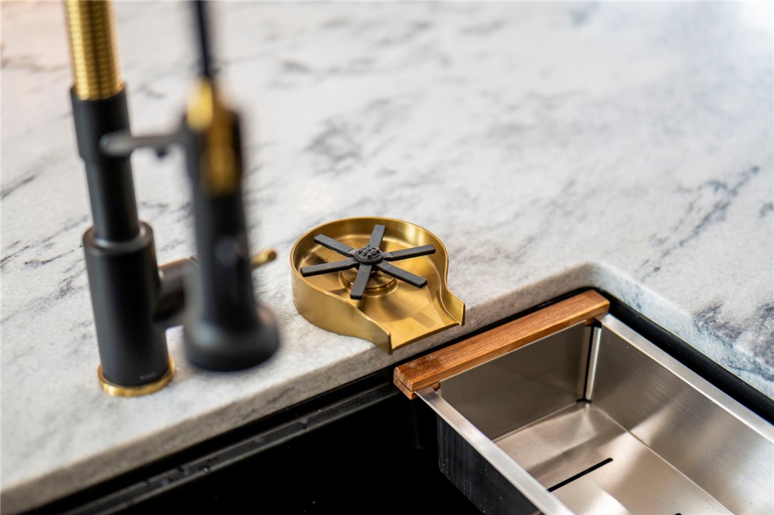 Lincoln Sub Bvv - Residential