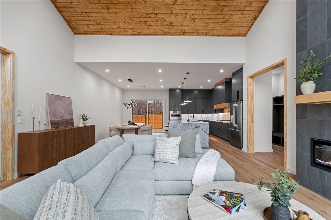 Lincoln Sub Bvv - Residential