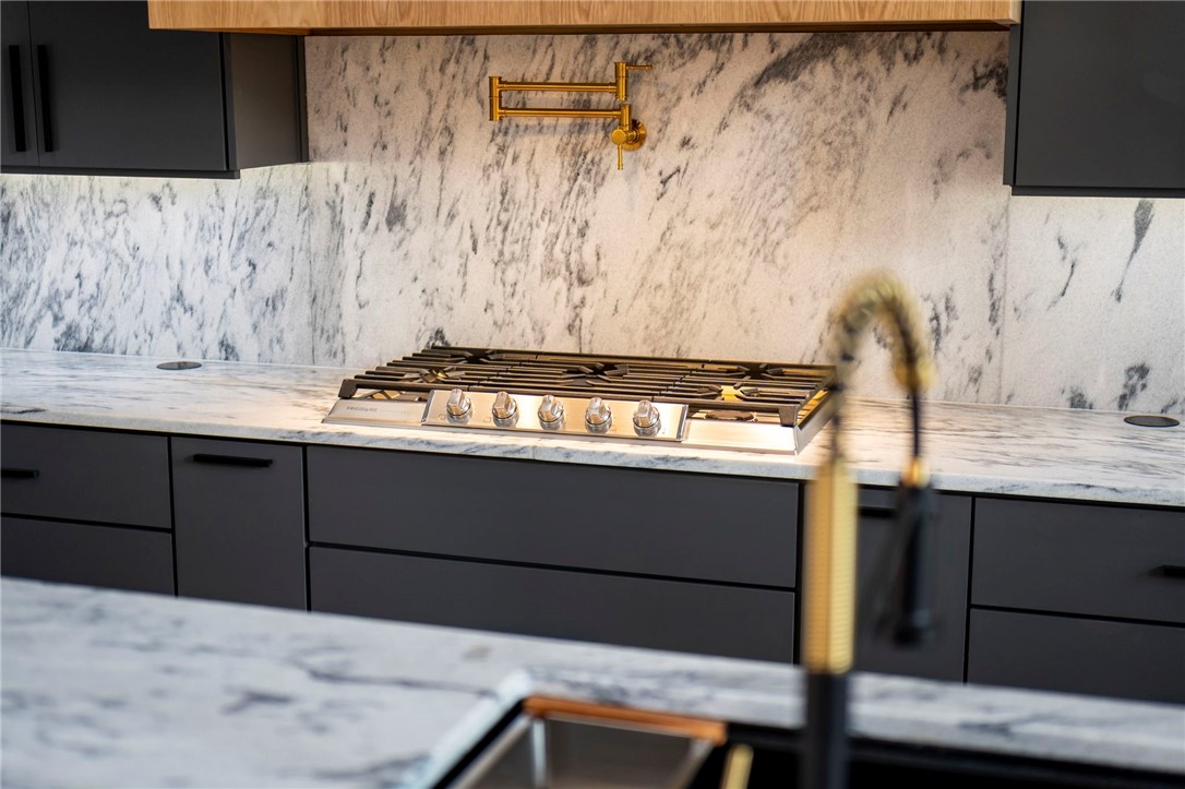 Lincoln Sub Bvv - Residential