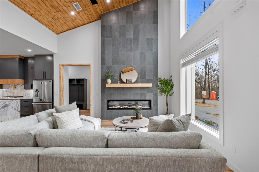 Lincoln Sub Bvv - Residential