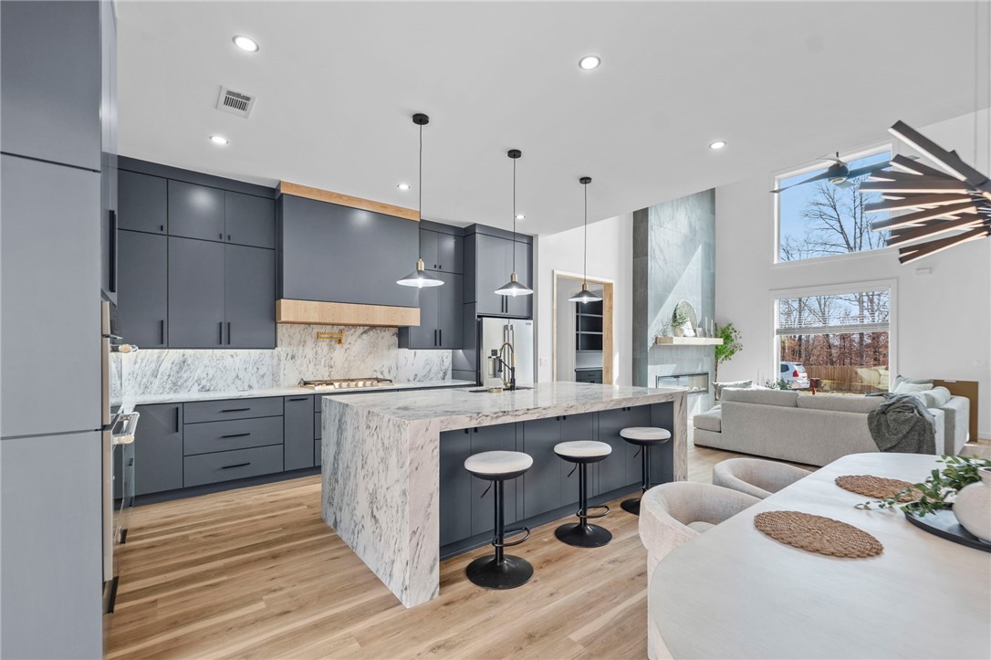 Lincoln Sub Bvv - Residential