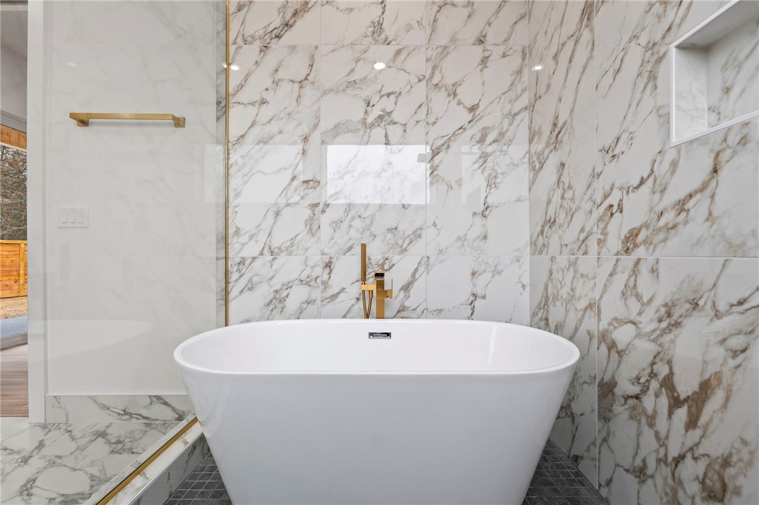 Lincoln Sub Bvv - Residential