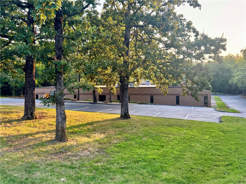 Prime investment property in East Fayetteville! Priced to sell! Total building sf 13,720 (9,400 and 4,320). Lot size 2.48 acres.
4153 Crossover: Sprinkled. Updates to HVAC, roof, gutters, floors, paint July 2025.
4171 Crossover: New TPO roof July 2025. HVAC units serviced July 2025. New lighting and ceiling tiles throughout July 2025. $70,000 allowance included to choose paint and flooring.