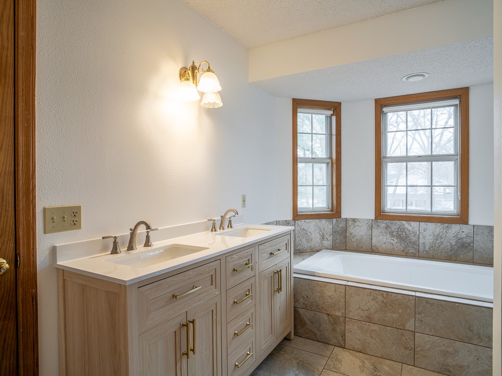 Hyland Park Unit 2 Ph 1 Rogers - Residential