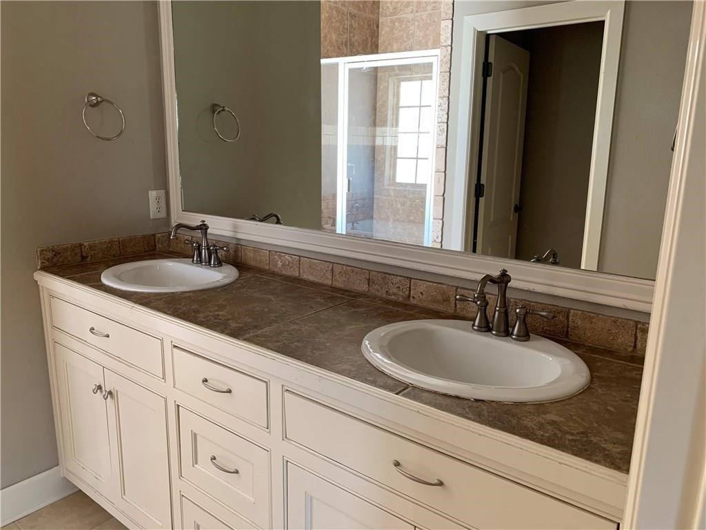 Arbor Glenn - Residential Lease