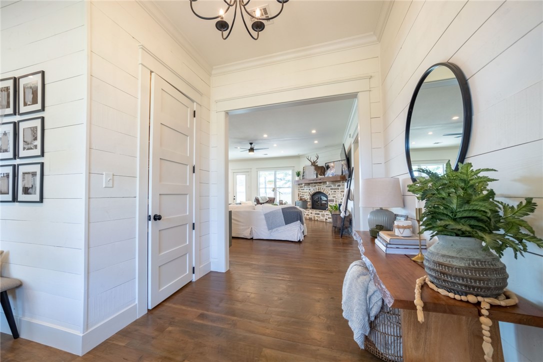 16-10-30 - Residential