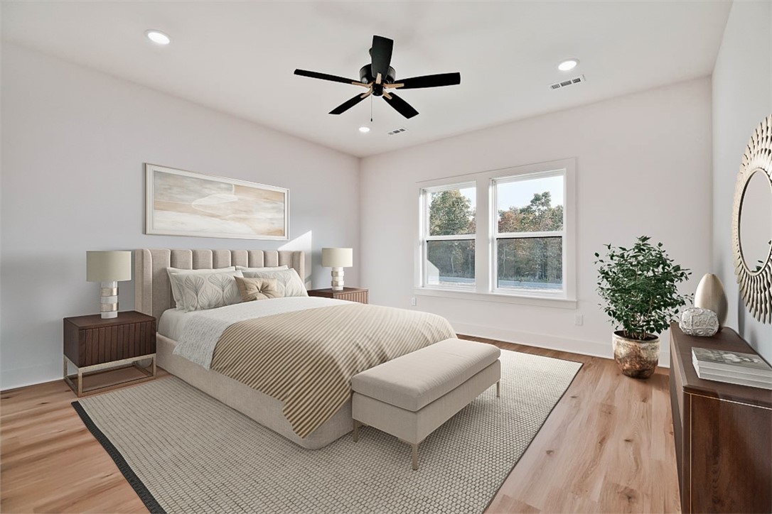 New construction home near Lake Loch Lomond, Branchwood Recreation center, and Highlands golfcourse.