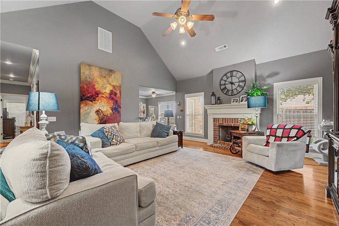 4295 W Coneflower Place