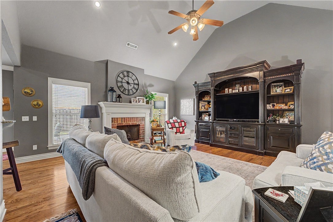 4295 W Coneflower Place