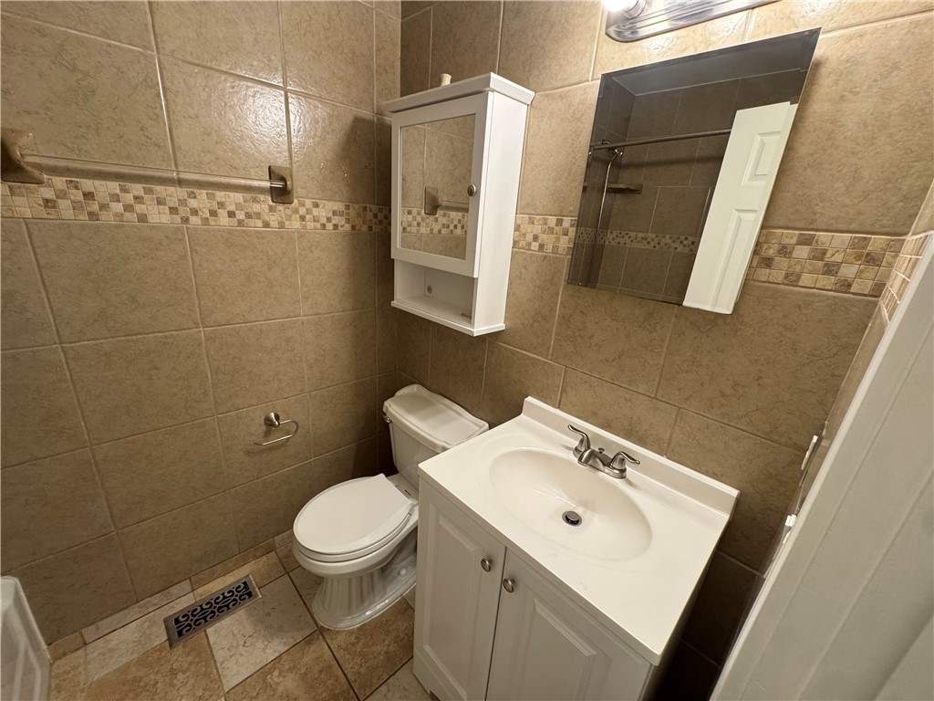 Jug Wheeler Add - Residential Lease