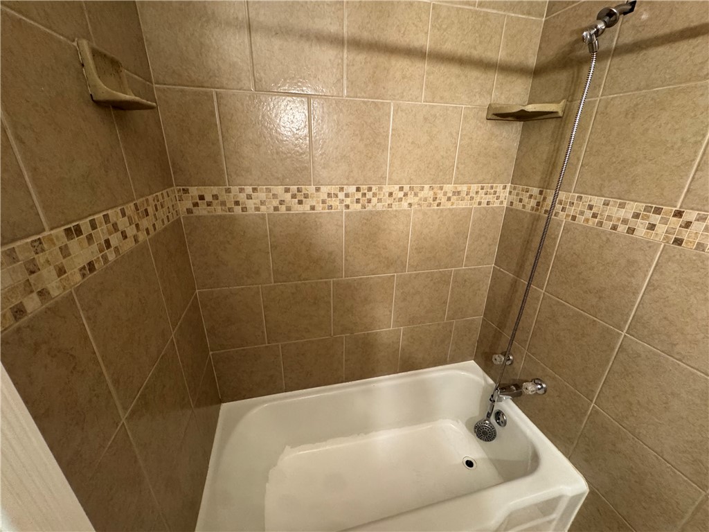 Jug Wheeler Add - Residential Lease