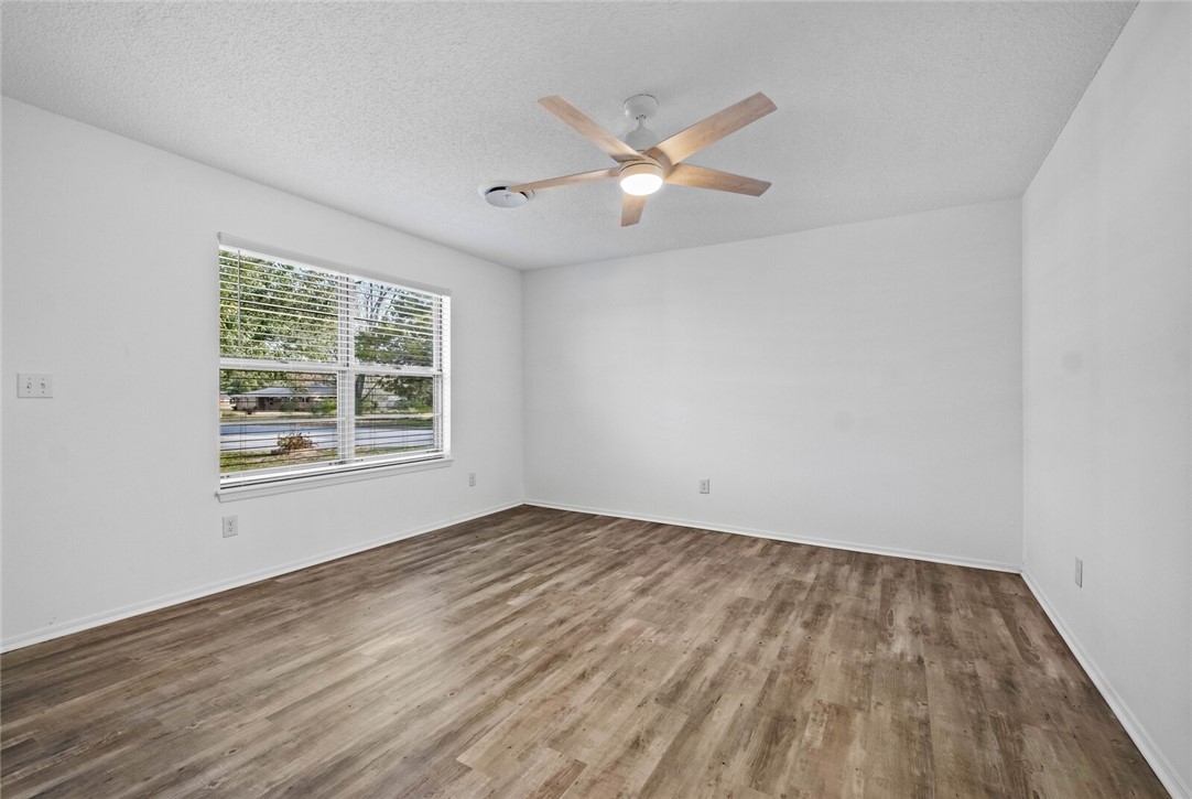 Rolling Oaks Sub Unit 2 Rogers - Residential Income