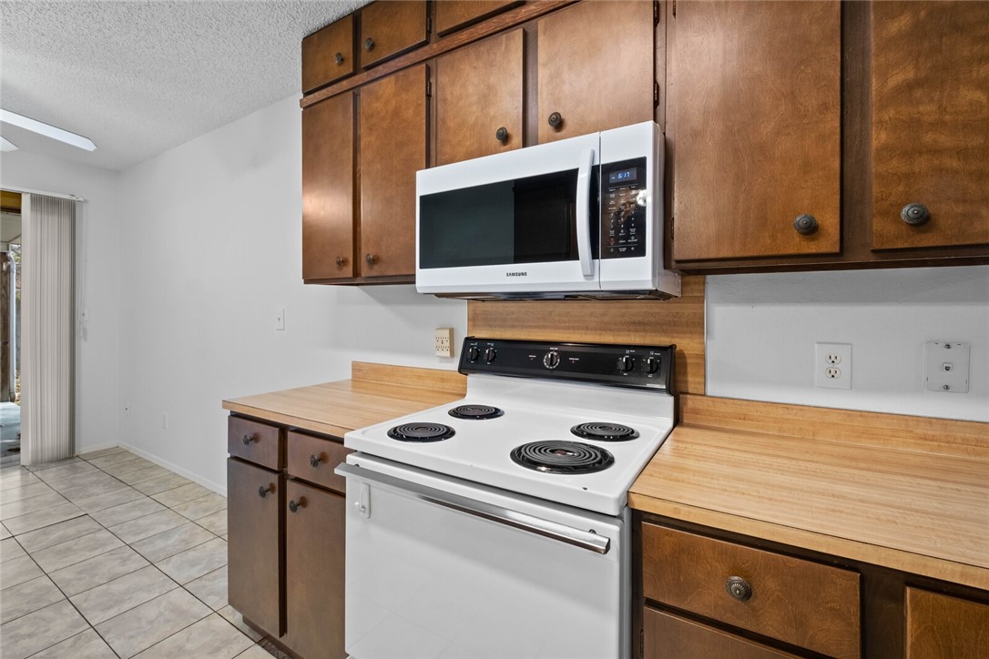 Rolling Oaks Sub Unit 2 Rogers - Residential Income