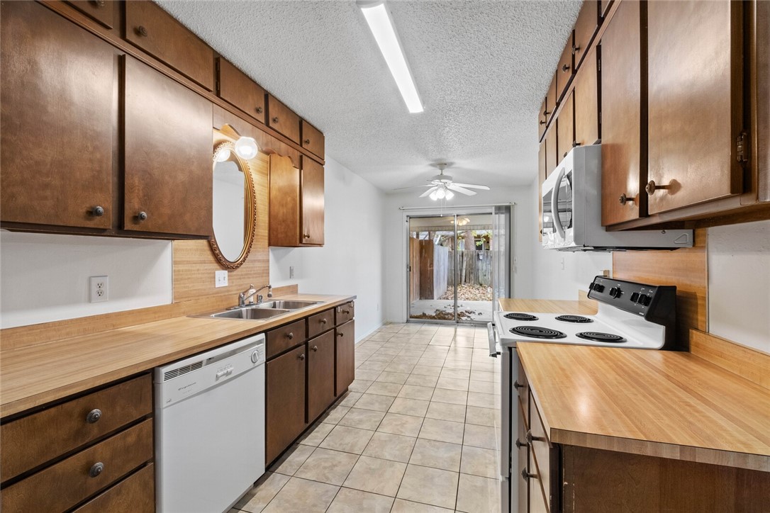 Rolling Oaks Sub Unit 2 Rogers - Residential Income