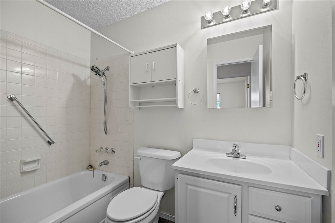 Rolling Oaks Sub Unit 2 Rogers - Residential Income