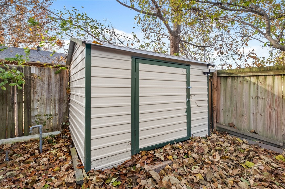 Rolling Oaks Sub Unit 2 Rogers - Residential Income