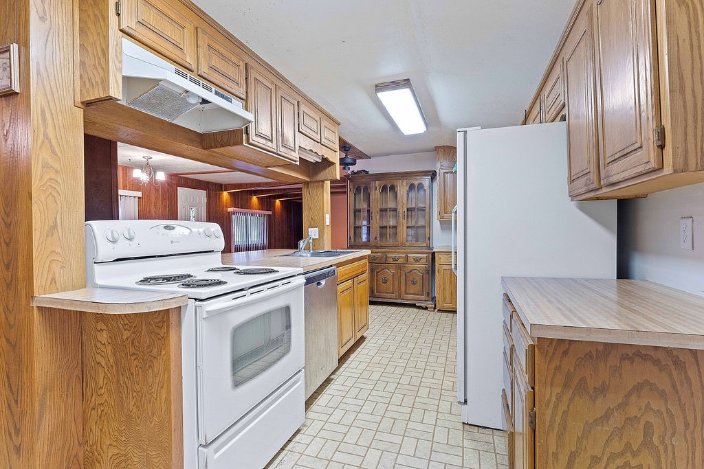 Medlin Sub Pea Ridge - Commercial Sale