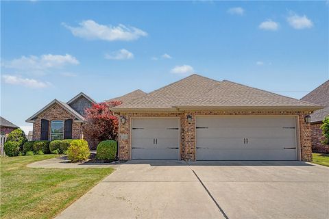 Photo of 181 Bella Toscana Street, Springdale, AR 72762 (MLS # 1347377)