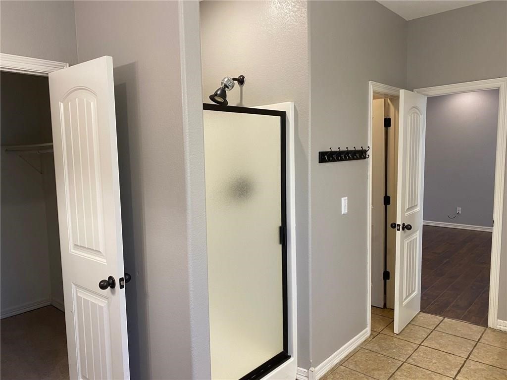 Oxford Sub-Bvv - Residential Lease