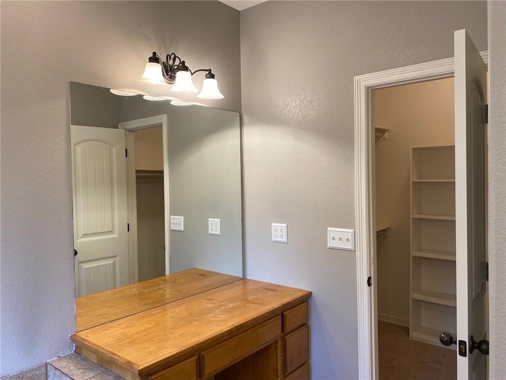 Oxford Sub-Bvv - Residential Lease