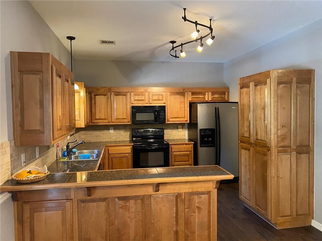 Oxford Sub-Bvv - Residential Lease