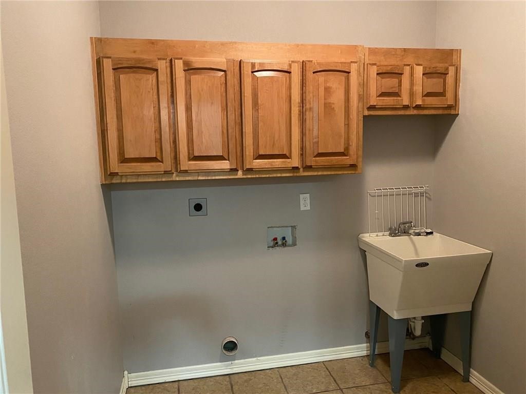 Oxford Sub-Bvv - Residential Lease