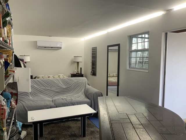 18-18-28 - Residential