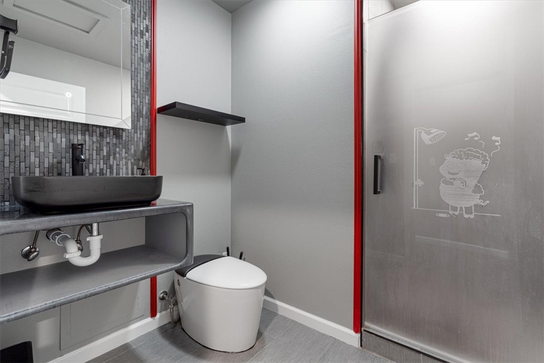 18-18-28 - Residential