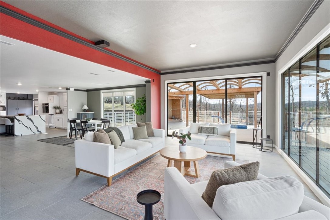 18-18-28 - Residential