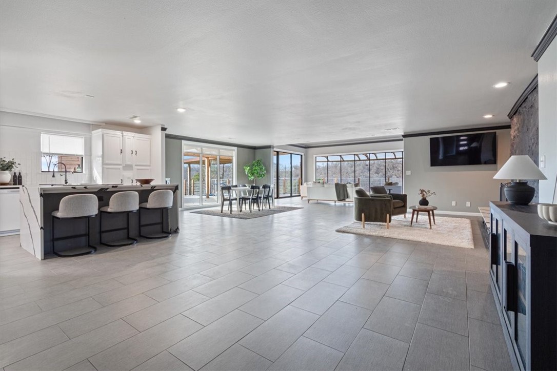 18-18-28 - Residential