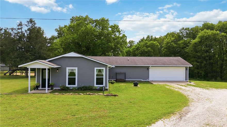Experience the perfect balance of space, privacy, and comfort with this inviting country home set on 6.66 acres. This well-maintained 3-bedroom, 3-bath home offers 1,632 square feet of thoughtfully designed living space, featuring a functional layout and spacious bedrooms that make everyday living easy and enjoyable.
Step outside and take in the wide-open space—perfect for morning coffee, evening sunsets, or simply enjoying the peace and quiet. The 30x36 shop provides plenty of room for hobbies, projects, or extra storage, making it ideal for those who love to stay busy or need space to spread out.
With room for animals, gardening, or creating your own outdoor oasis, this property offers the kind of freedom and lifestyle that’s hard to find. Tucked away for a true country feel while still conveniently located near Fayetteville and surrounding areas, it’s the perfect place to settle in and feel at home.