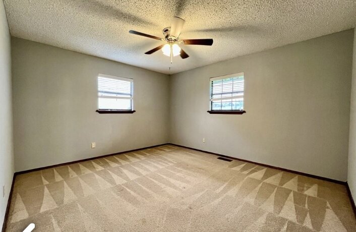 Elm Spgs Heights Springdale - Residential Lease