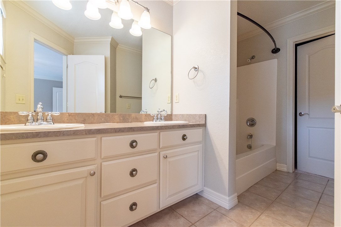 Missouri Oaks Sub - Residential Lease
