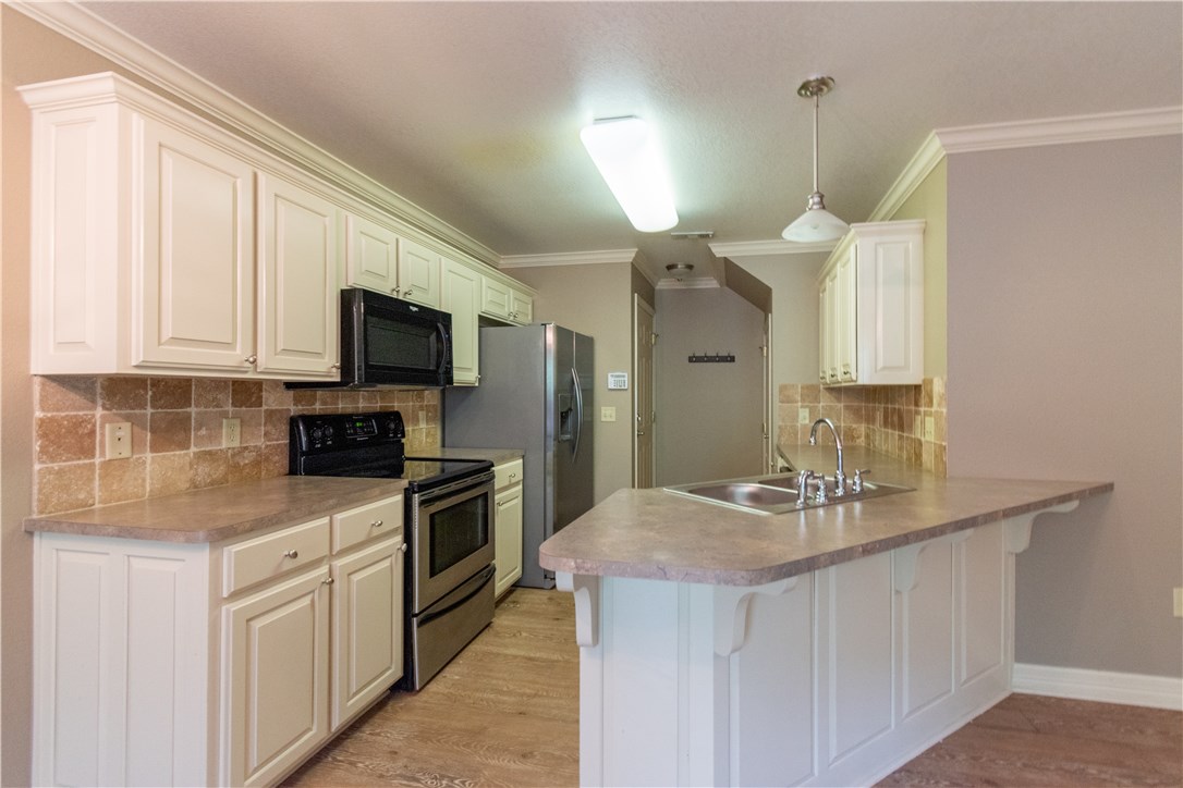 Missouri Oaks Sub - Residential Lease
