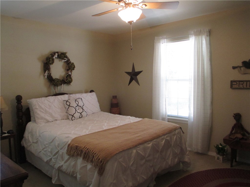 Unit 9 Holiday Island - Residential