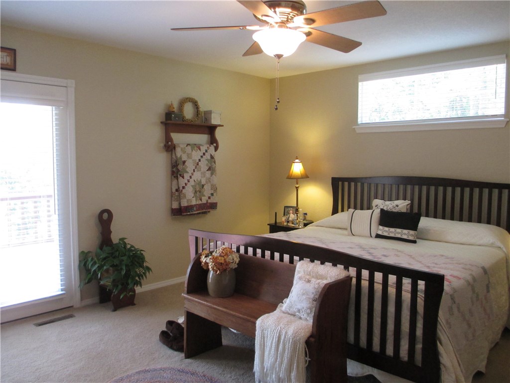Unit 9 Holiday Island - Residential