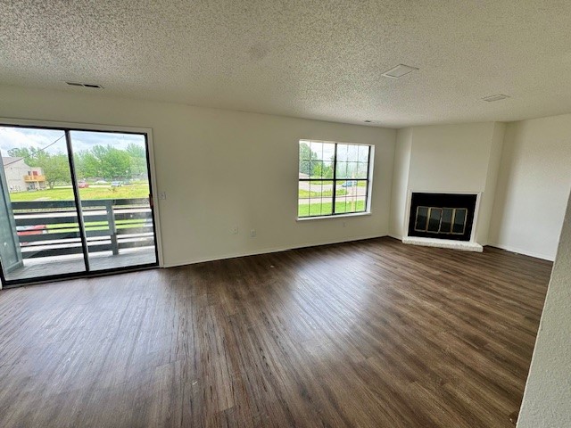 2-17-30 SPRINGDALE OUTLOTS - Residential Lease