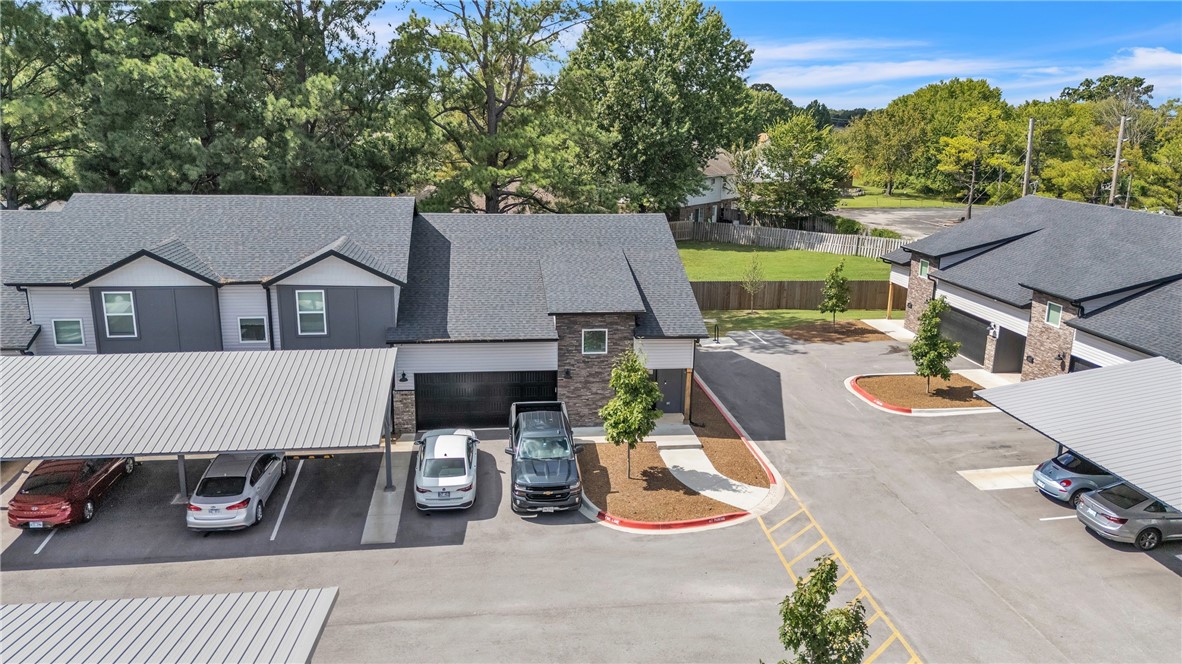 Fayetteville Outlots - Residential Lease