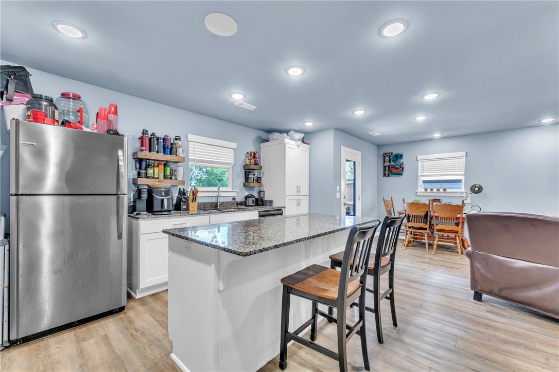 Fayetteville Outlots - Residential Lease