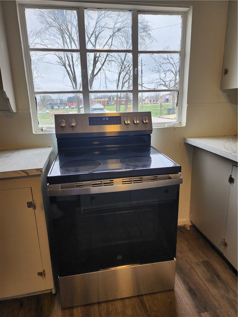 B F Sikes Add Rogers - Residential Lease