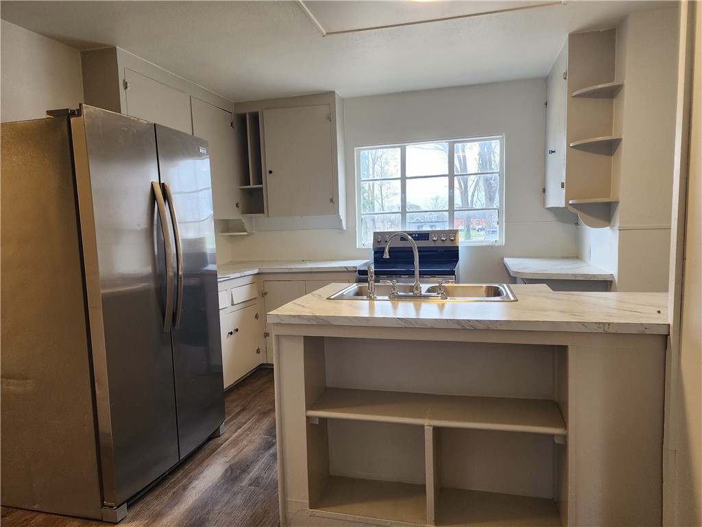 B F Sikes Add Rogers - Residential Lease